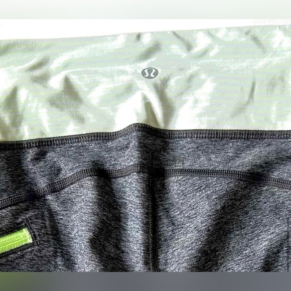 LULULEMON Run a Marathon Crop grey green band pocket size 6 leggings pants - Picture 8 of 8